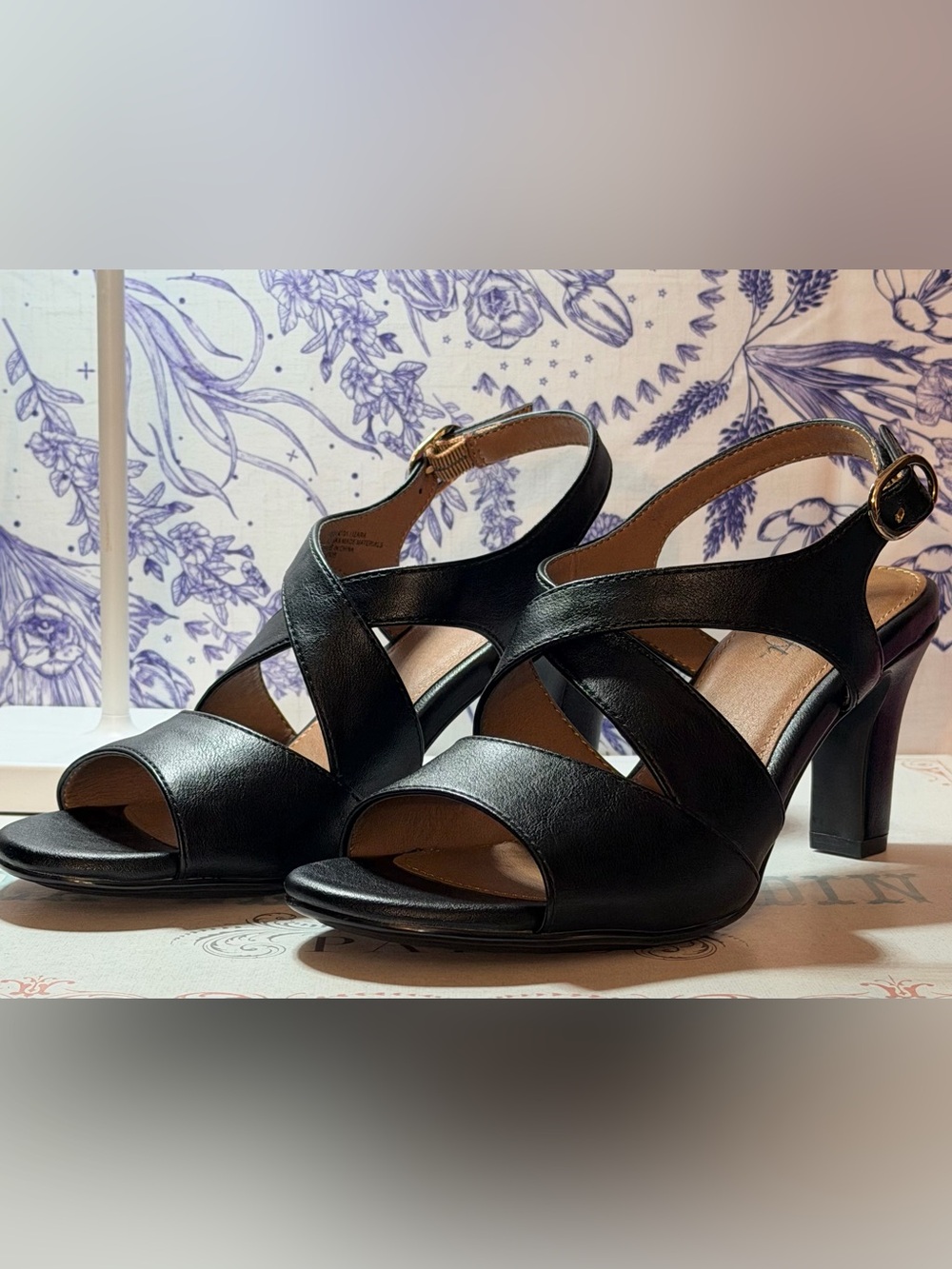 Eurosoft Black Leather Slingback Heels - Women's